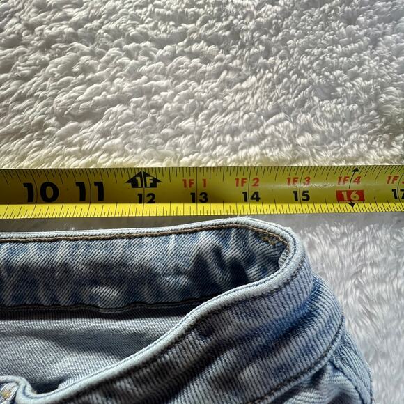 American Eagle Jeans Women's Blue Strigid Mom High Rise Straight Light Wash 10L - Picture 8 of 9